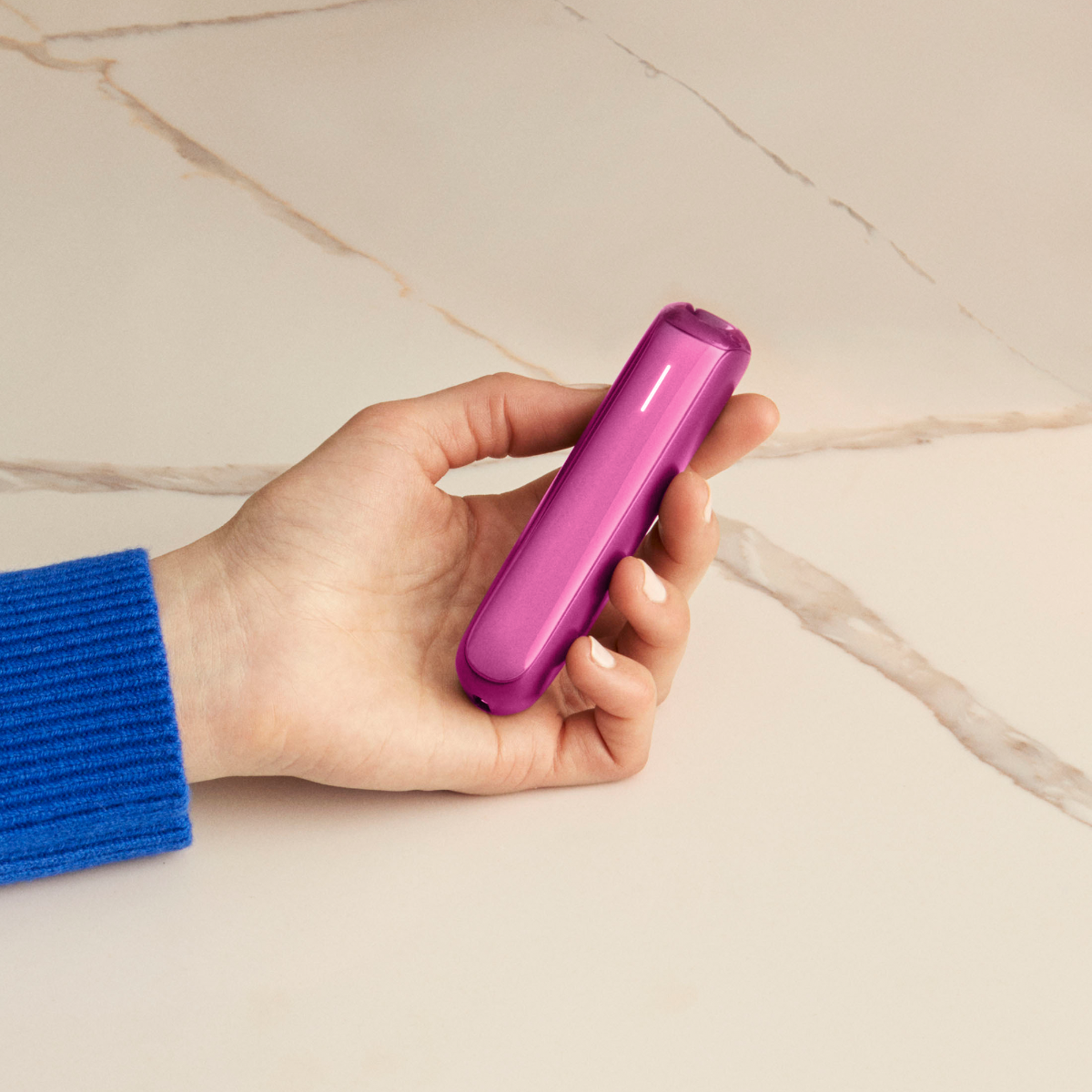 Ploom AURA Fuchsia Flair — eleganta un ērti turama